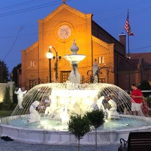 Meet your Posher, Janet